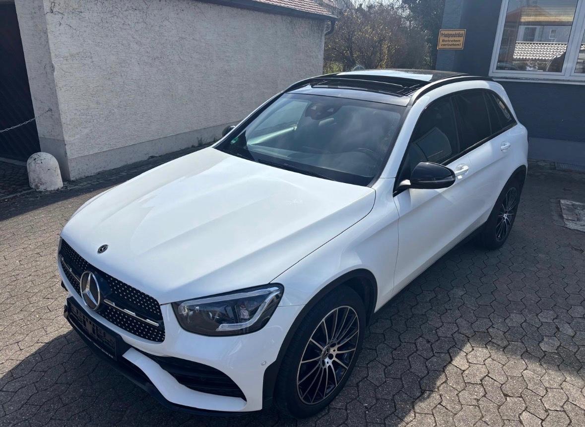 Mercedes-Benz GLC 400 d 4Matic AMG PANO/Widescreen/AHK