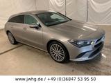 Mercedes-Benz CLA 200 Shooting Brake Progressive Widescr Distr - silberne Mercedes-Benz CLA 200 Shooting Brake