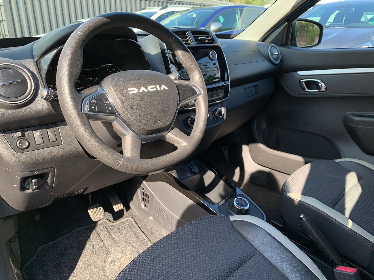 Dacia Spring - Bild 9