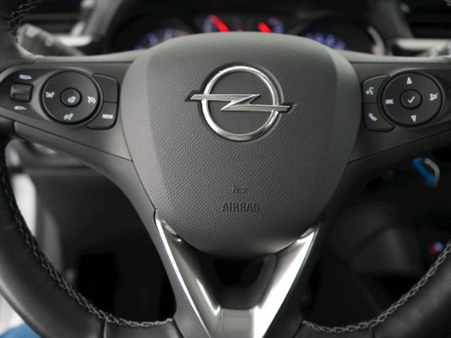 Corsa F EDITION+NAVI+SITZ-/LENKRADHEIZUNG+DAB+PA