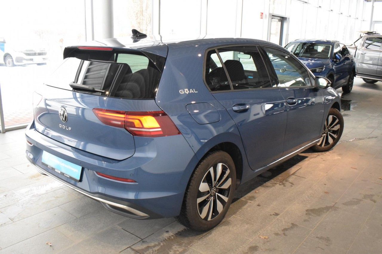 Volkswagen Golf - Bild 4