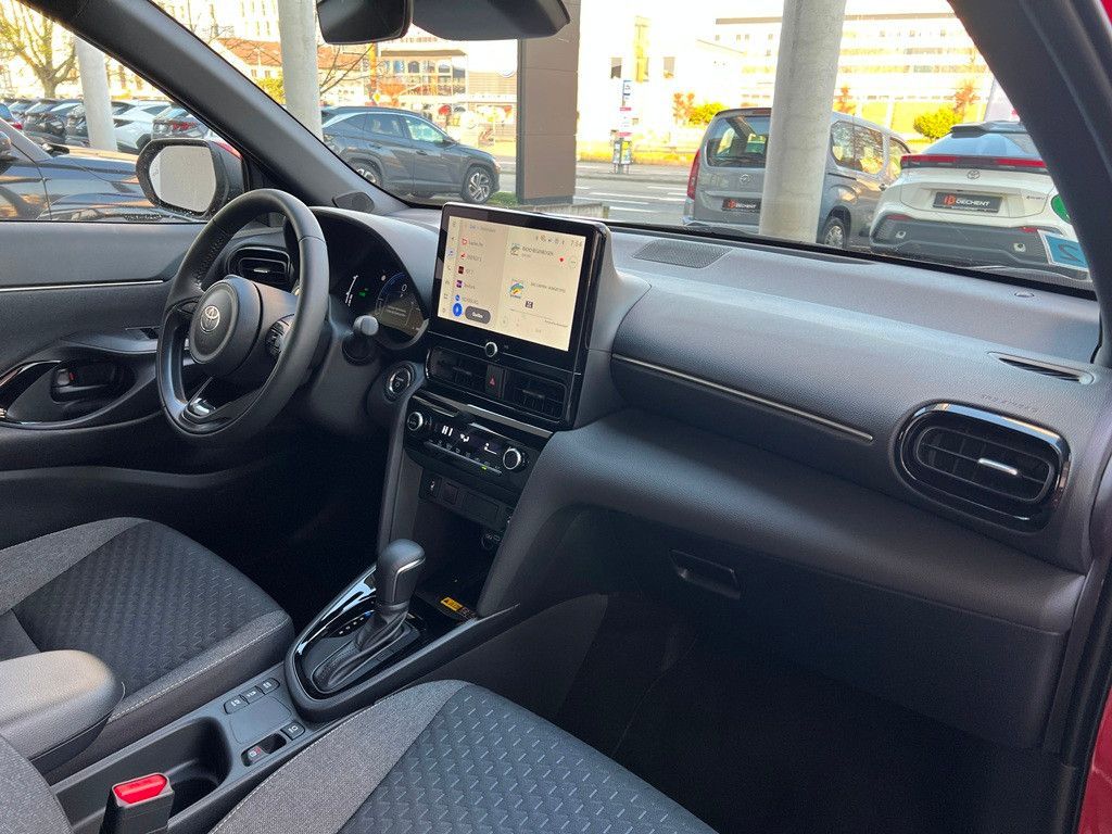 Fahrzeugabbildung Toyota Yaris Cross 1.5 E FWD Teamplayer Kamera,LED,Navi