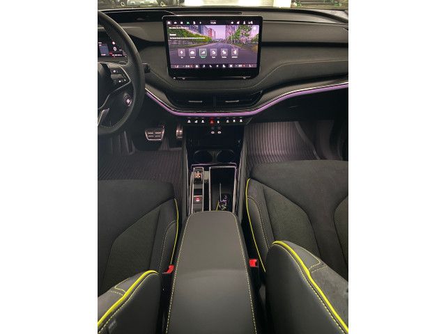 Enyaq Coupé RS 82 kWh 4x4 AHK+NAVI+PANO