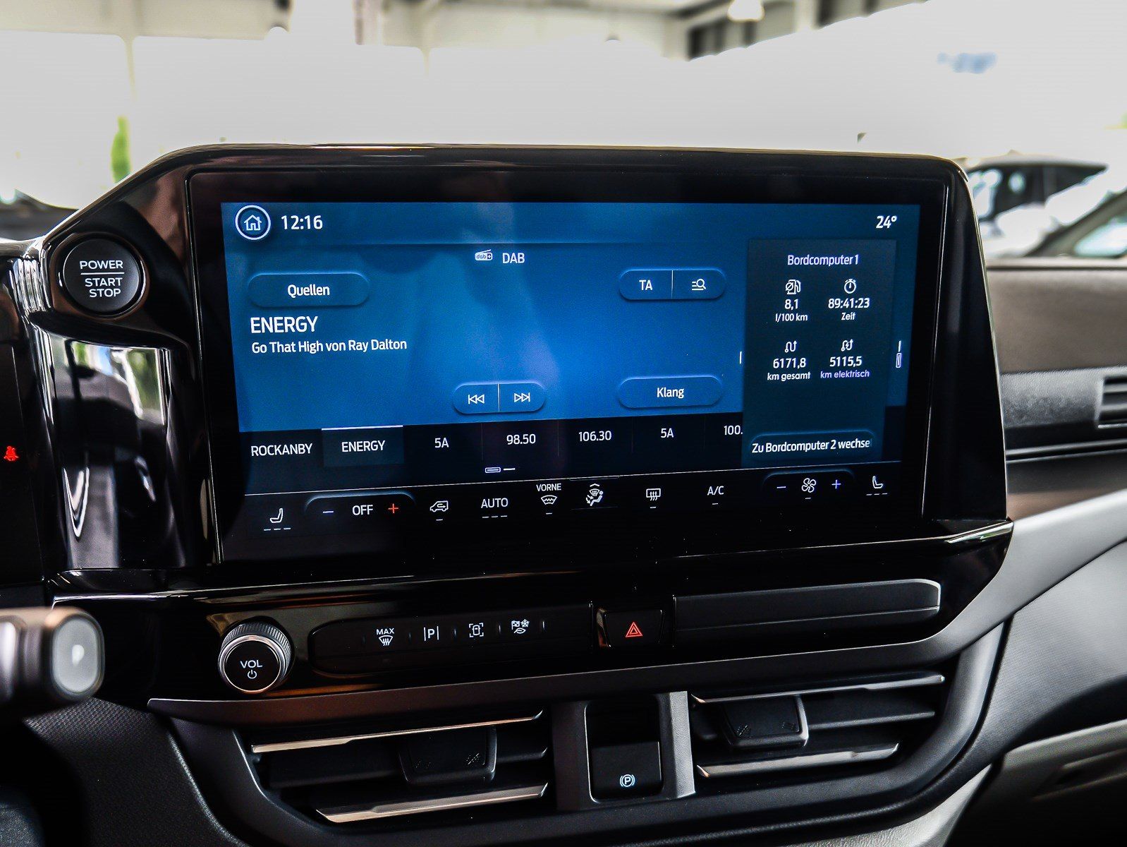 Ford Tourneo Custom 340 PHEV L1H1 VA Titanium Anhängk foto 13