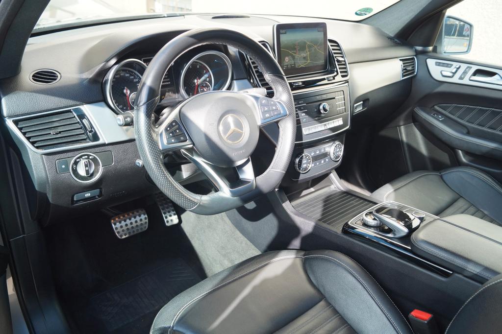 Mercedes-Benz GLE 500