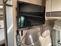 Pössl Summit 600 Plus | Autom. | TV | RFK | Markise