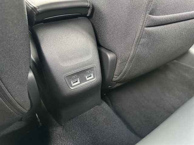 Fahrzeugabbildung Peugeot 208 1.2l Pure Tech Automatik Allure LED+TEMPO+++