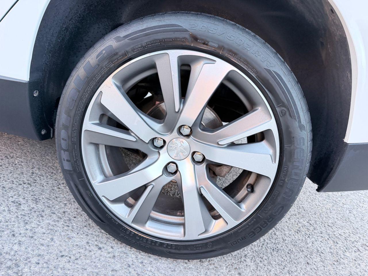 Peugeot 2008 2014 — photo 7