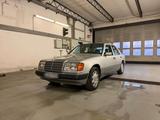 Mercedes-Benz W 124 E300 - gebrauchte Mercedes-Benz E 300 aus dem Jahr 1991