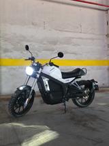 Horwin CR6 - ELEKTRO NAKED BIKE