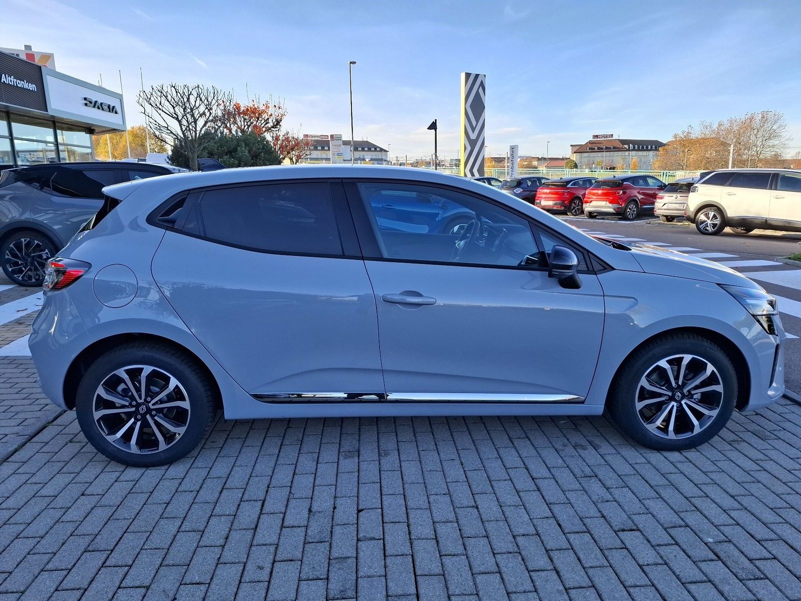 Renault Clio - Bild 5