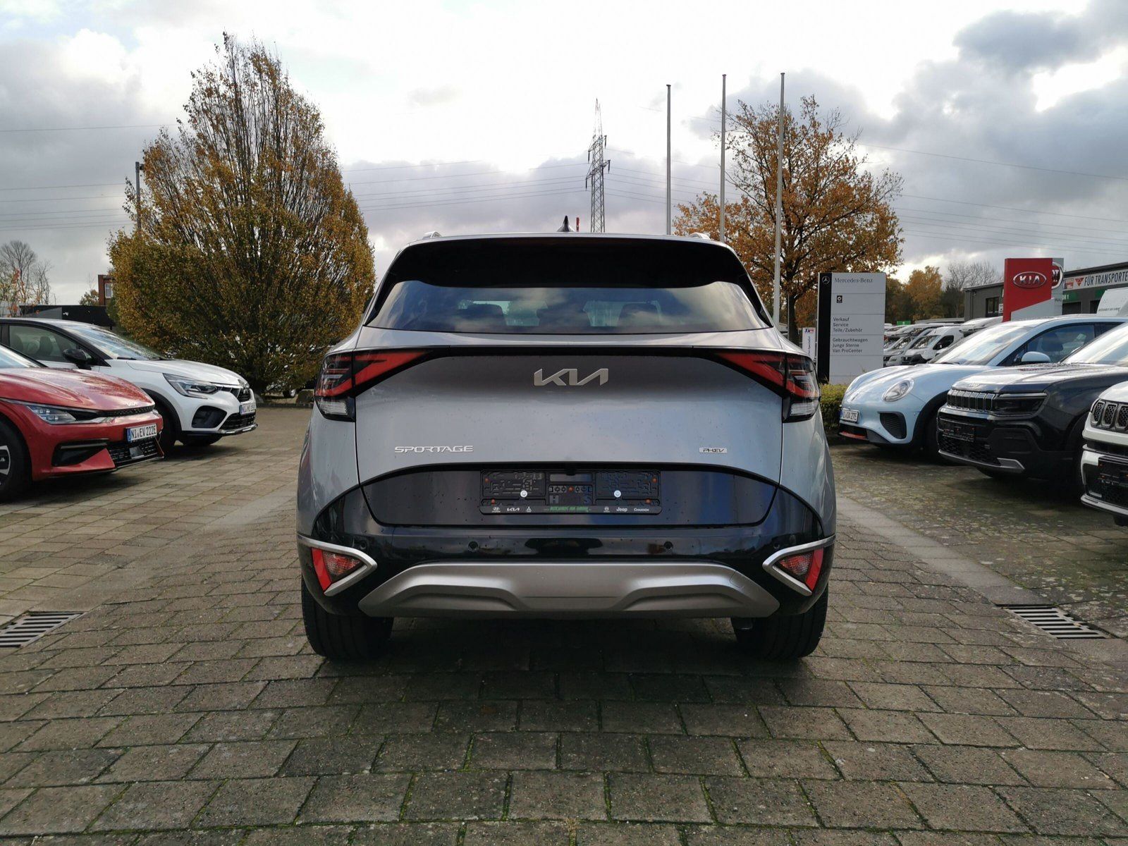 Fahrzeugabbildung Kia Sportage Spirit Plug-in Hybrid 4WD LED GD DRIVE