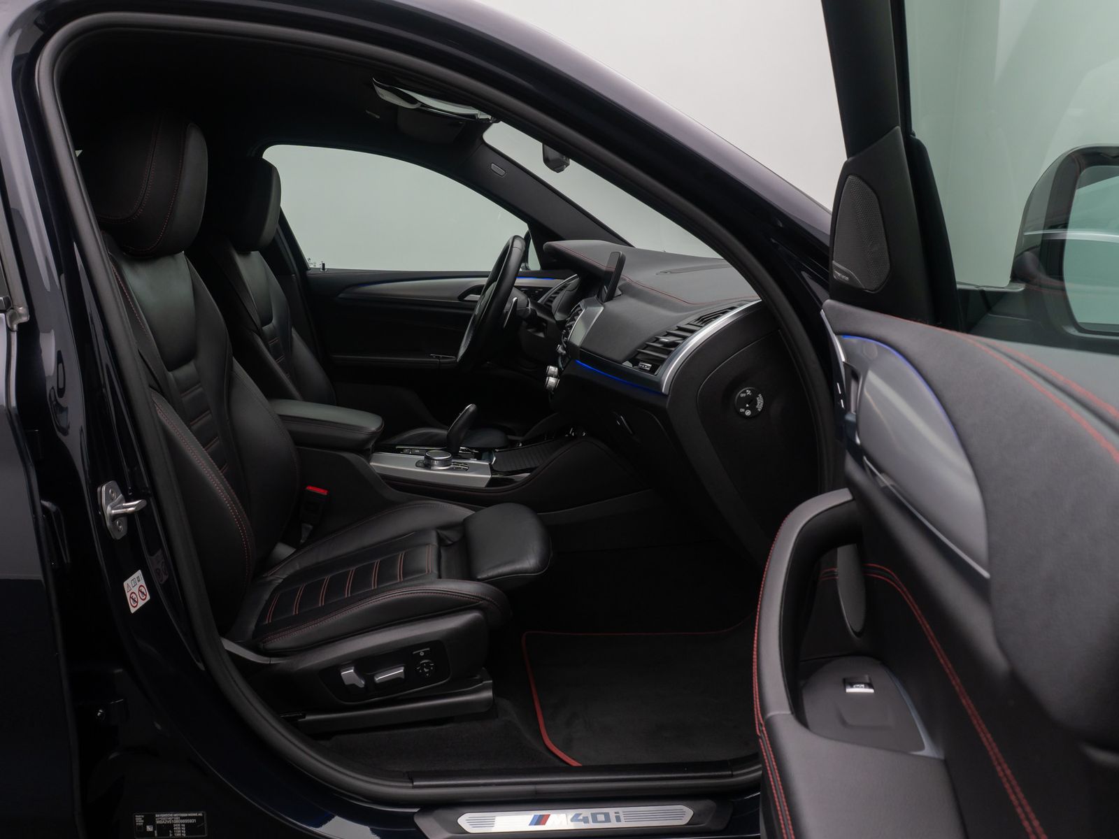 Fahrzeugabbildung BMW X4 M40i Kamera DAB HUD Memory Komfort H/K 20Zoll