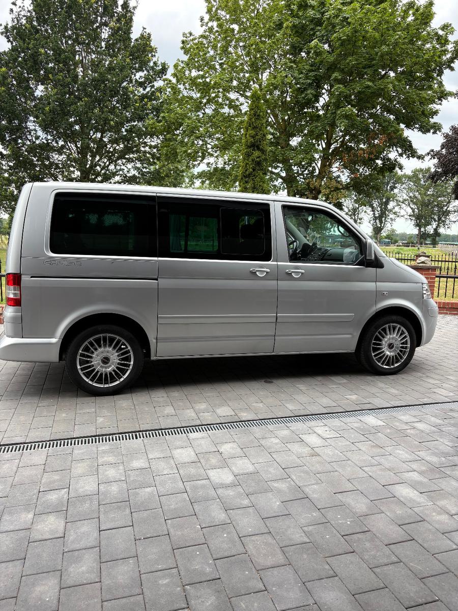 Volkswagen T5 Multivan/2 SCHIEBETÜREN/BORBET/TÜV-NEU/KLIMA/