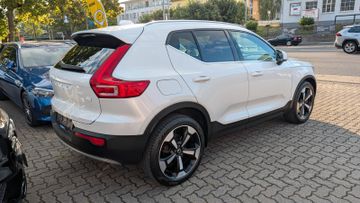 Volvo XC40 - 2