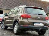 Volkswagen Tiguan 4Motion 2.0 TDI*1.Hand*Tüv/Insp-Neu*AHK* - Volkswagen Tiguan aus 2012: TDI
