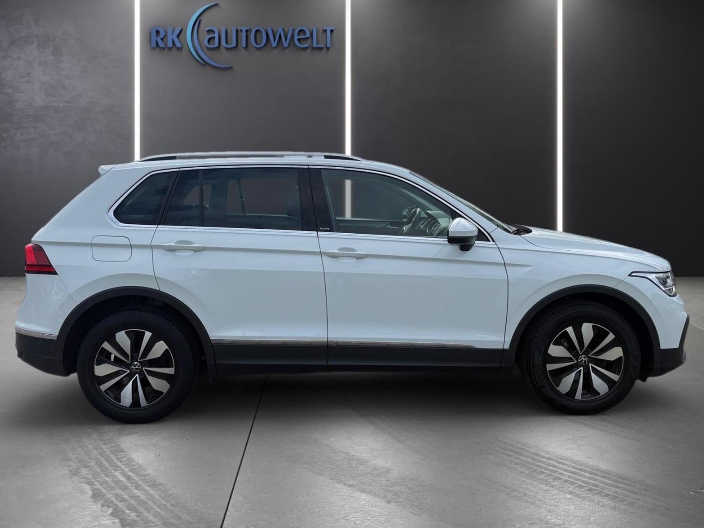 Volkswagen Tiguan Move 2.0 TDI AHK-klappbar Navi ACC CarPla, миниатюра 3