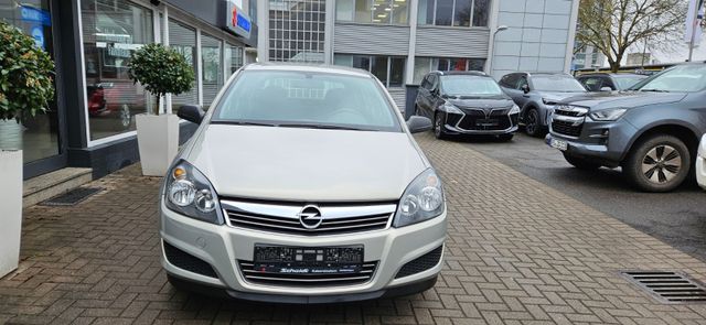 Opel Astra 1.6 Ecotec Cosmo 85kW