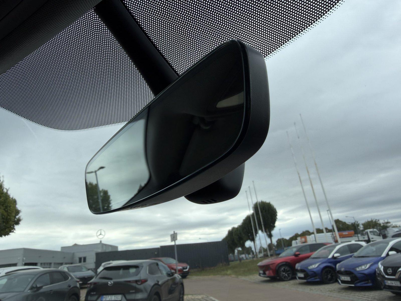 Audi Q2 SPORT 6 GANG/LED/DAB/AHK/DAB