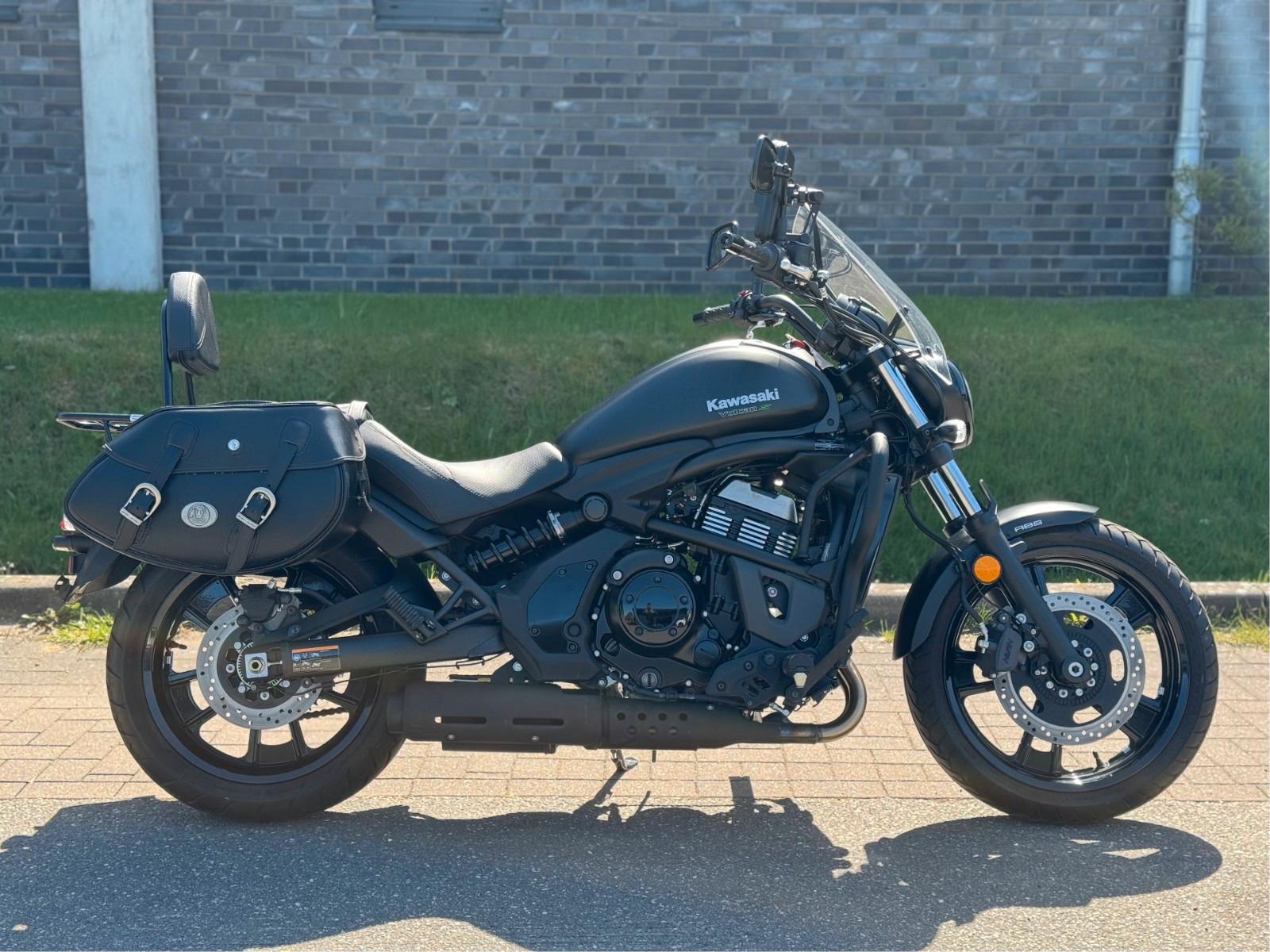 Kawasaki Vulcan S *Scheibe*Ledertaschen*Sissy Bar*Bügel*
