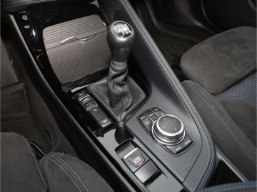 BMW X1 xDrive 18d M Sport 2.0 TDI 6-Gang LED Navi
