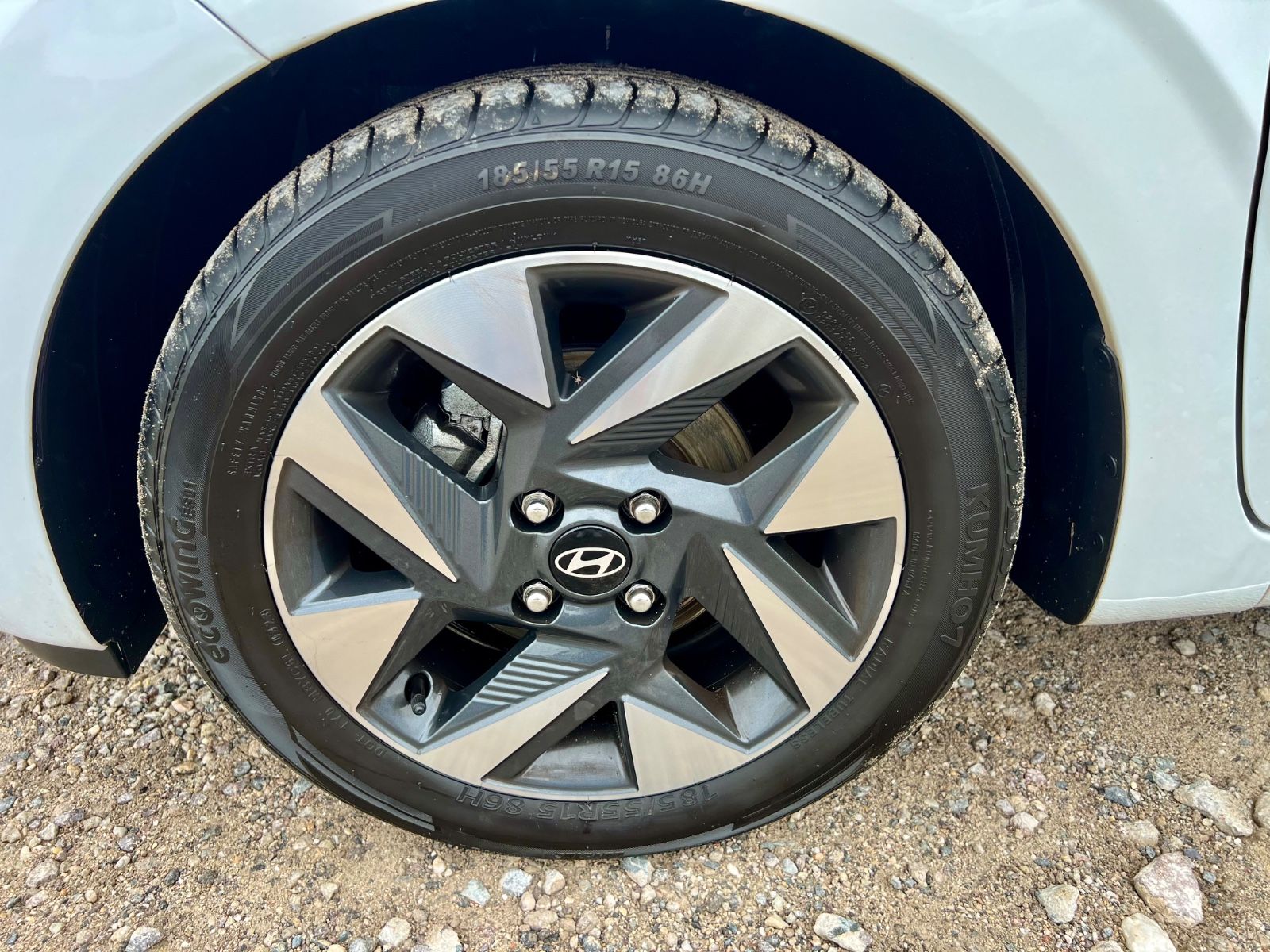 HYUNDAI i10 Trend KLIMA KAMERA NAVI SHZ