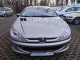 Peugeot 206 Cabriolet CC Roland Garros-BREMSE VO&HI NEU - Peugeot 206 mit Benzin-Antrieb: Cabrio, Schaltgetriebe