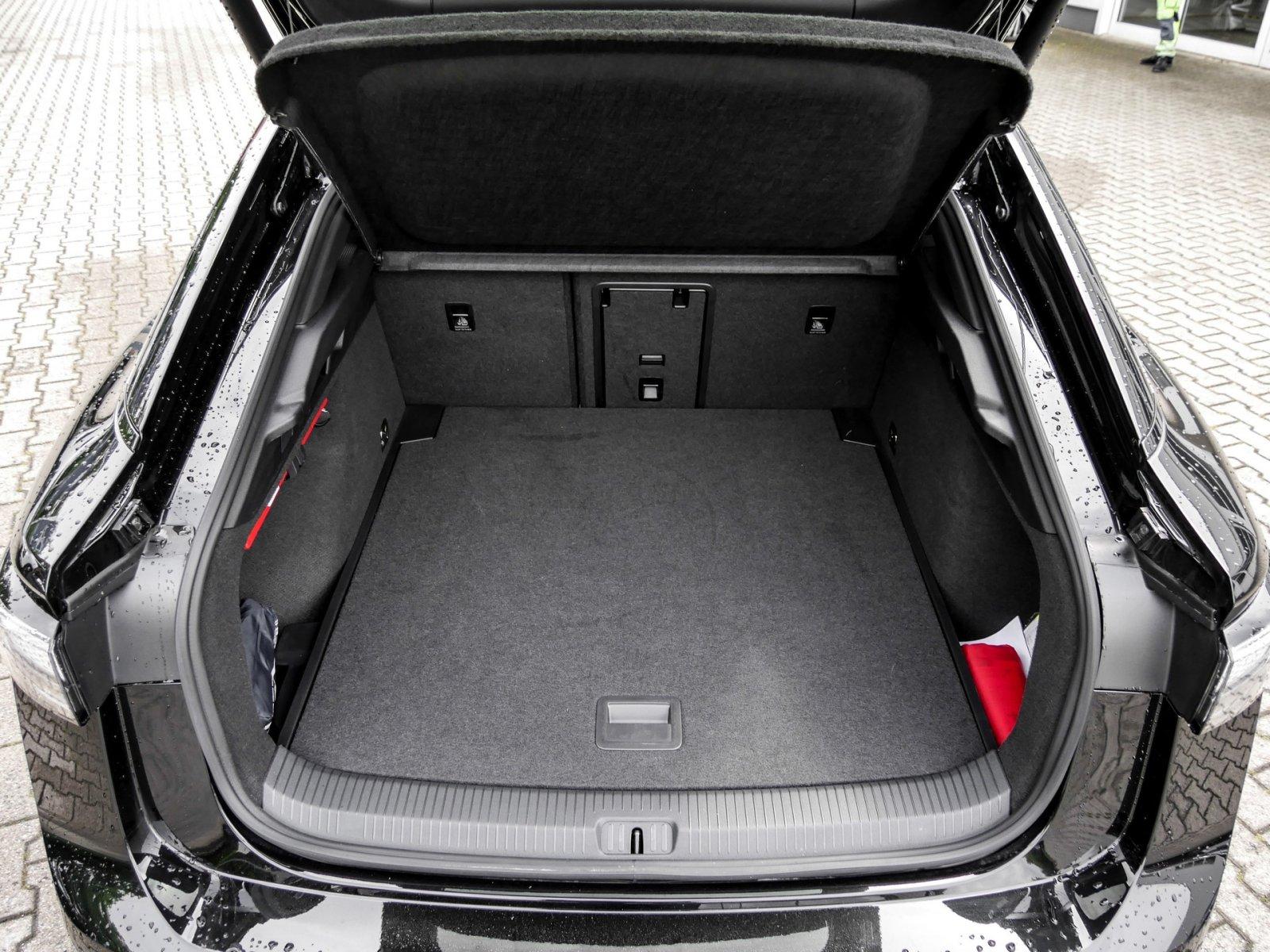 Volkswagen ID.7 Pro IQ.Light Navi Headup Harman AreaView Ke