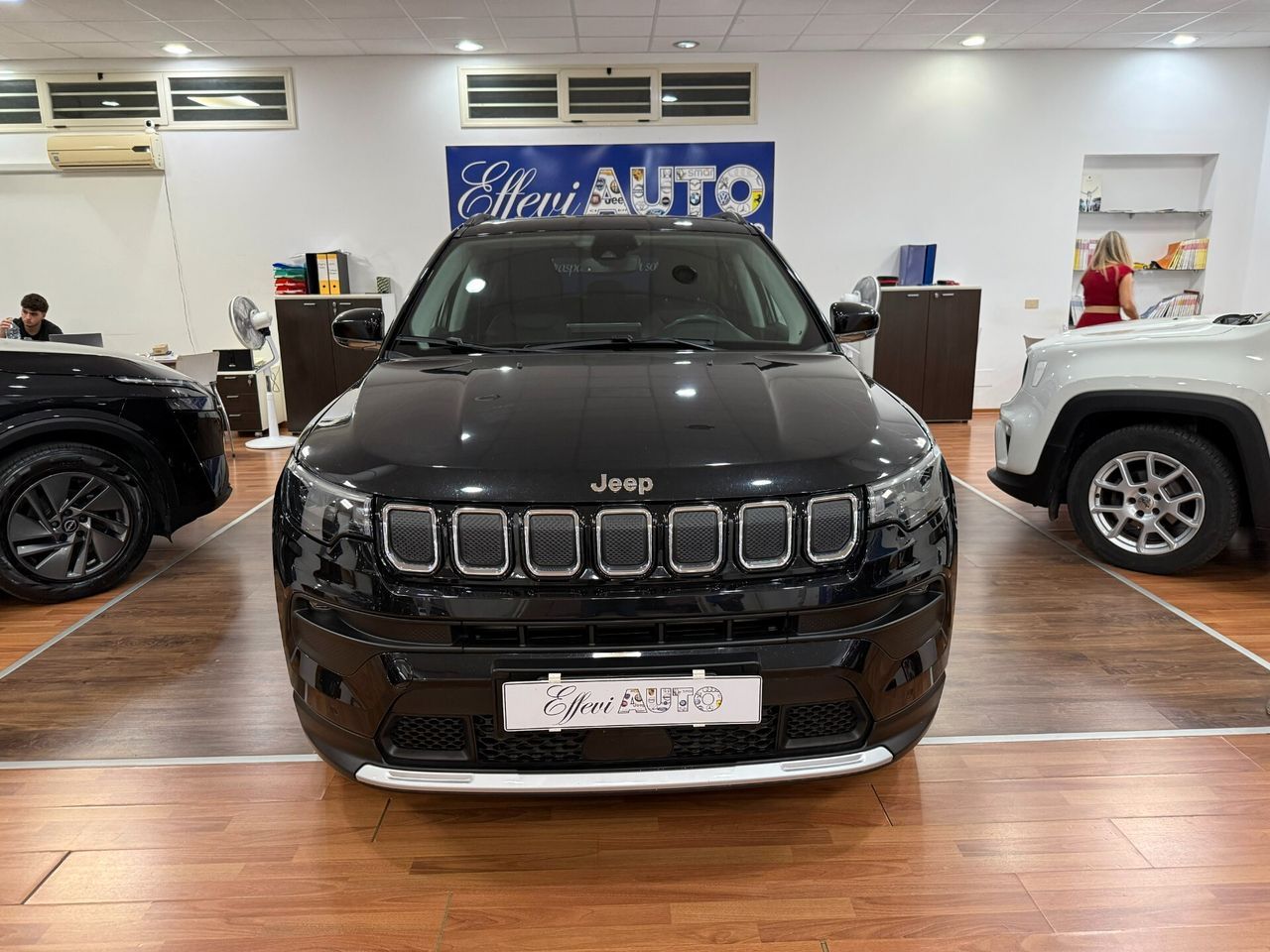 Jeep JEEP COMPASS 1.6 Mjt II 2WD LIMITED - Giugno 202 imagem 3