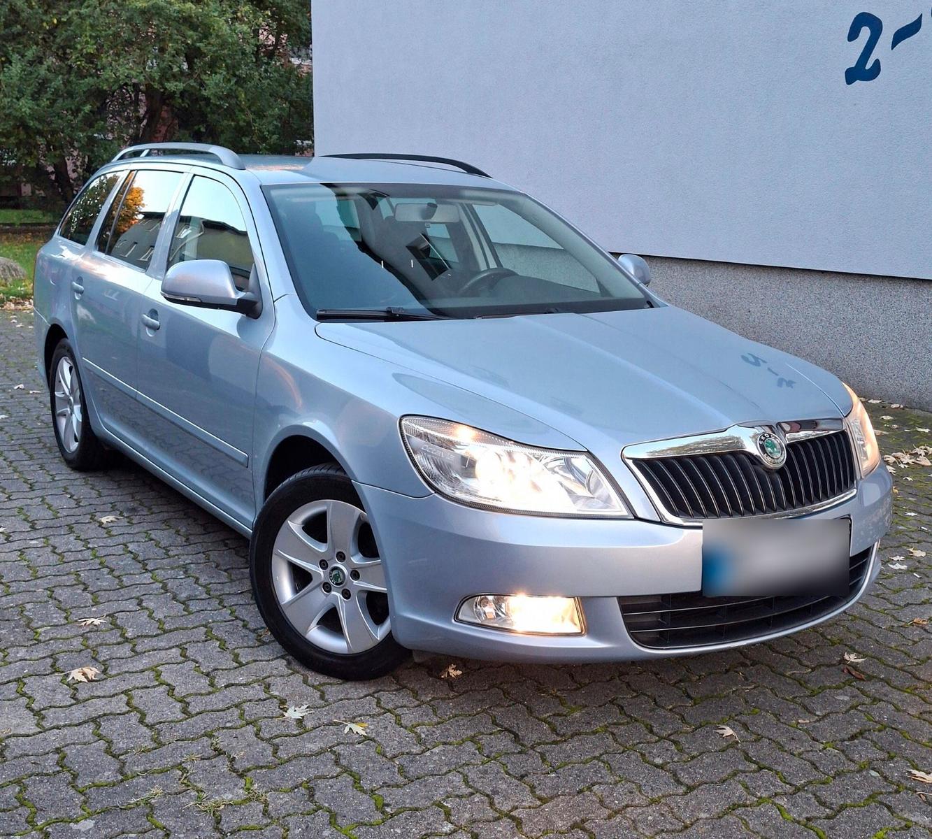 Skoda Octavia 2010 — photo 10