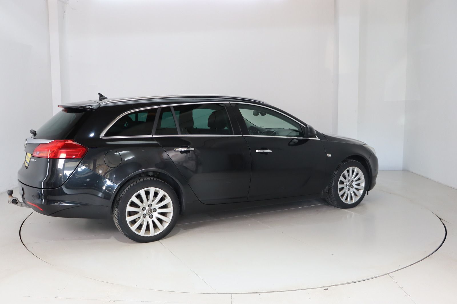 Fahrzeugabbildung Opel Insignia A Sports Tourer Innovation 4x4