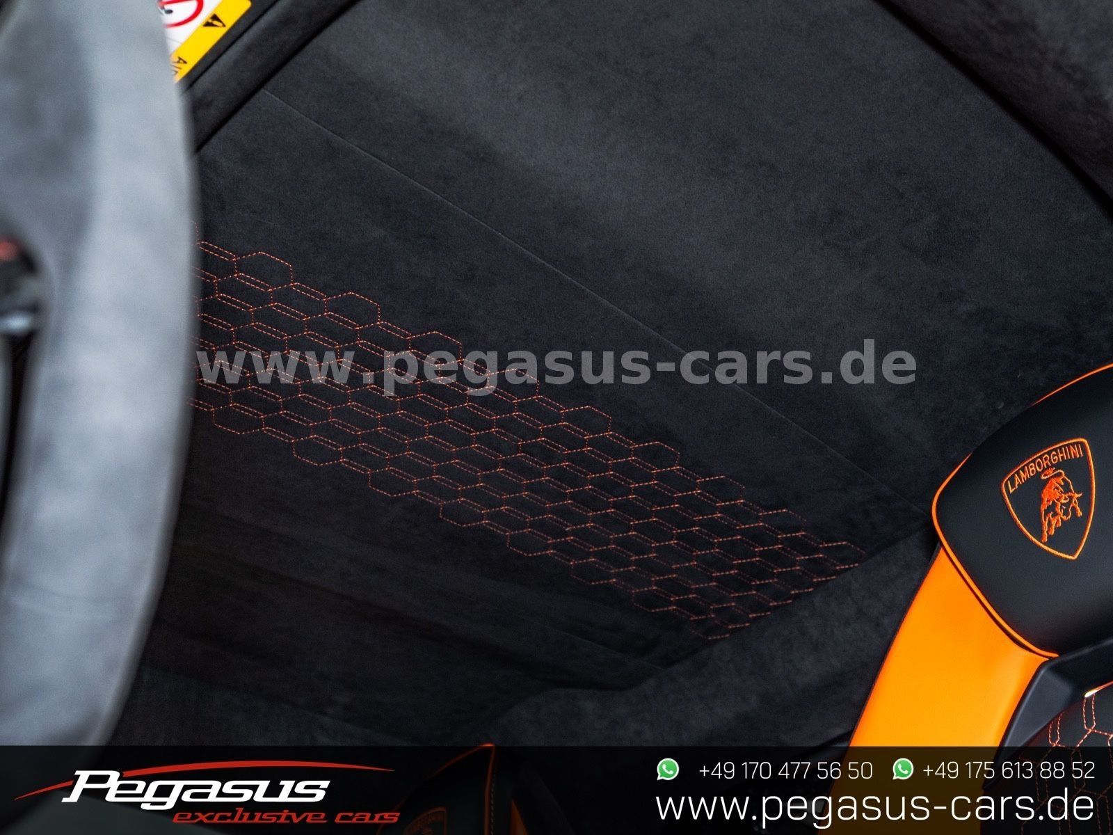 LAMBORGHINI Revuelto - 49