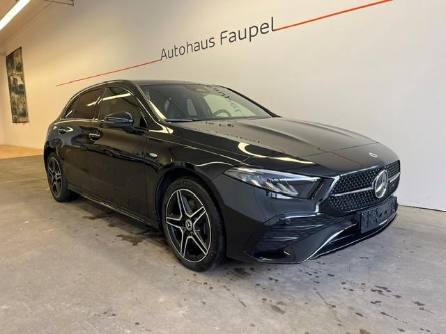 Mercedes-Benz A 250e AMG-Line Panorama Distronic Keyless Go