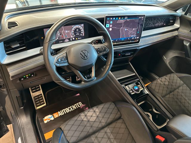 Volkswagen Tayron *R-LINE*1.HAND*MASSAGE*7-SITZER*ACC*