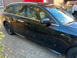 Audi A4 2.0 Quatro S.tronic Sline Automatik - Audi A4: Quatro
