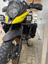 Suzuki V-Strom 650 - SUZUKI GELB