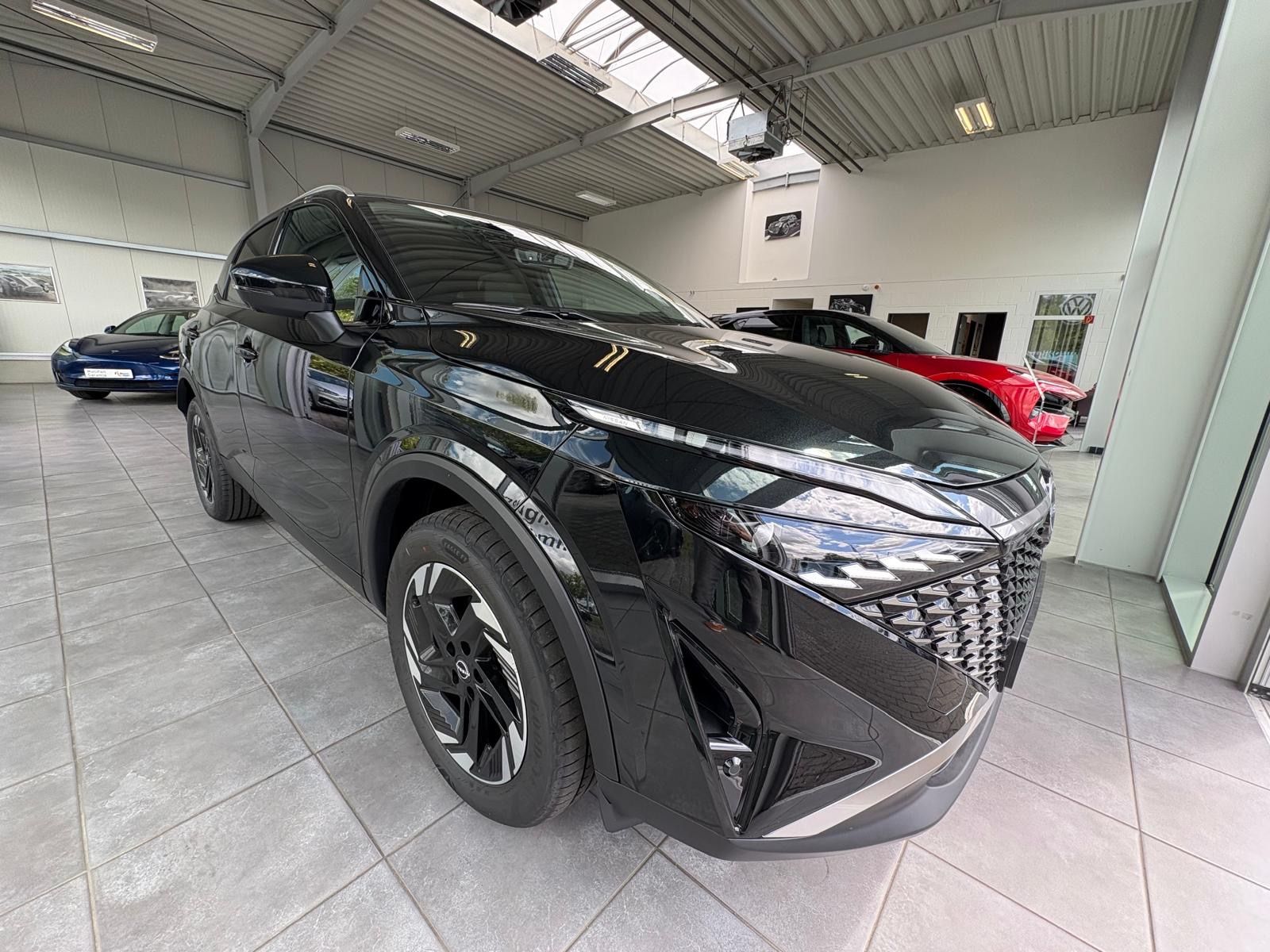 Fahrzeugabbildung Nissan Qashqai 1.3 DIG-T  158PS Xtronic N-Connecta