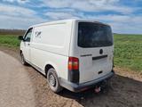 Volkswagen T5 Transporter - Volkswagen T5 Transporter in Halle