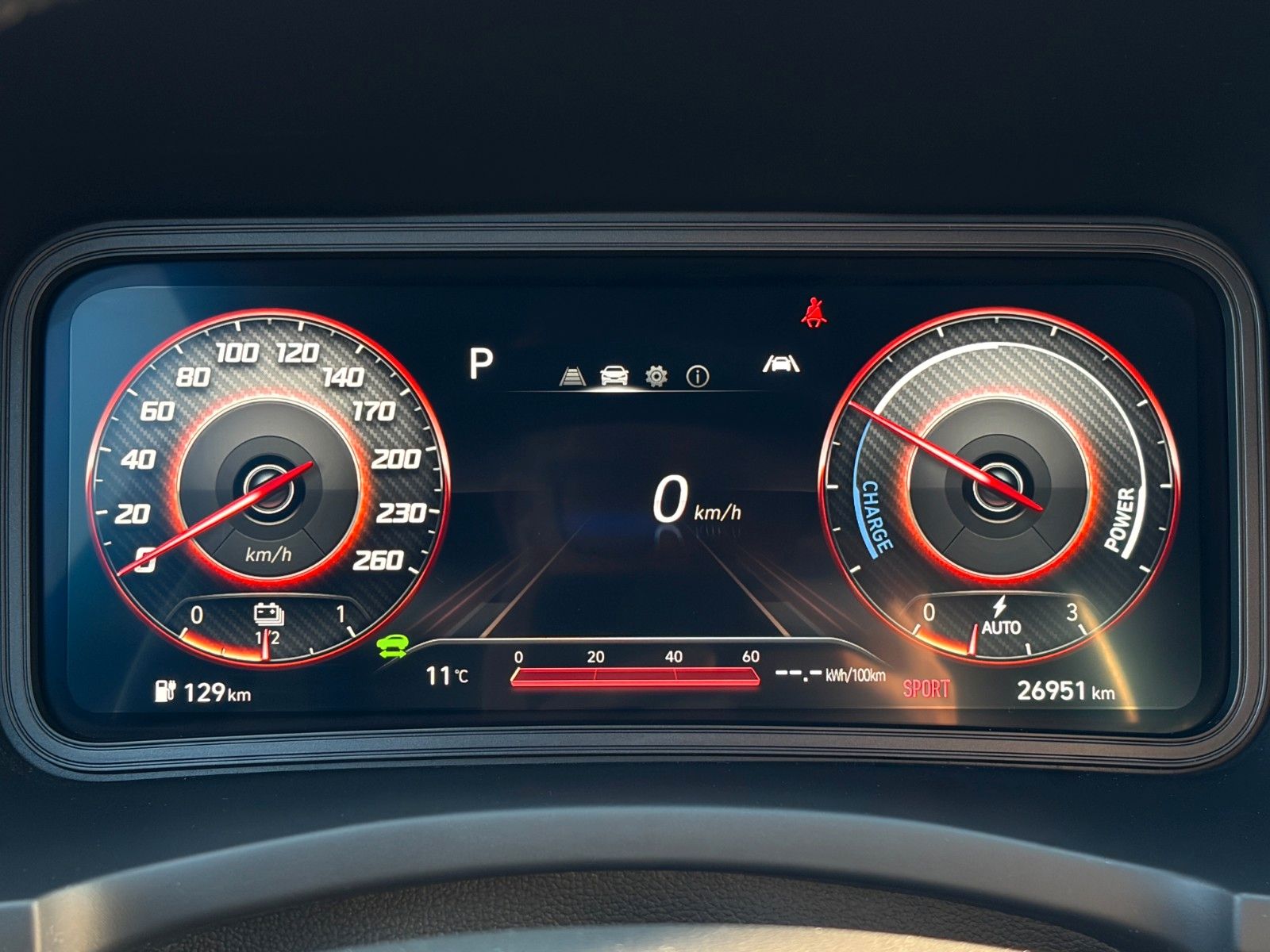 Fahrzeugabbildung Hyundai KONA E Select ACC Cam PDC LFA LKA LHZ SHZ