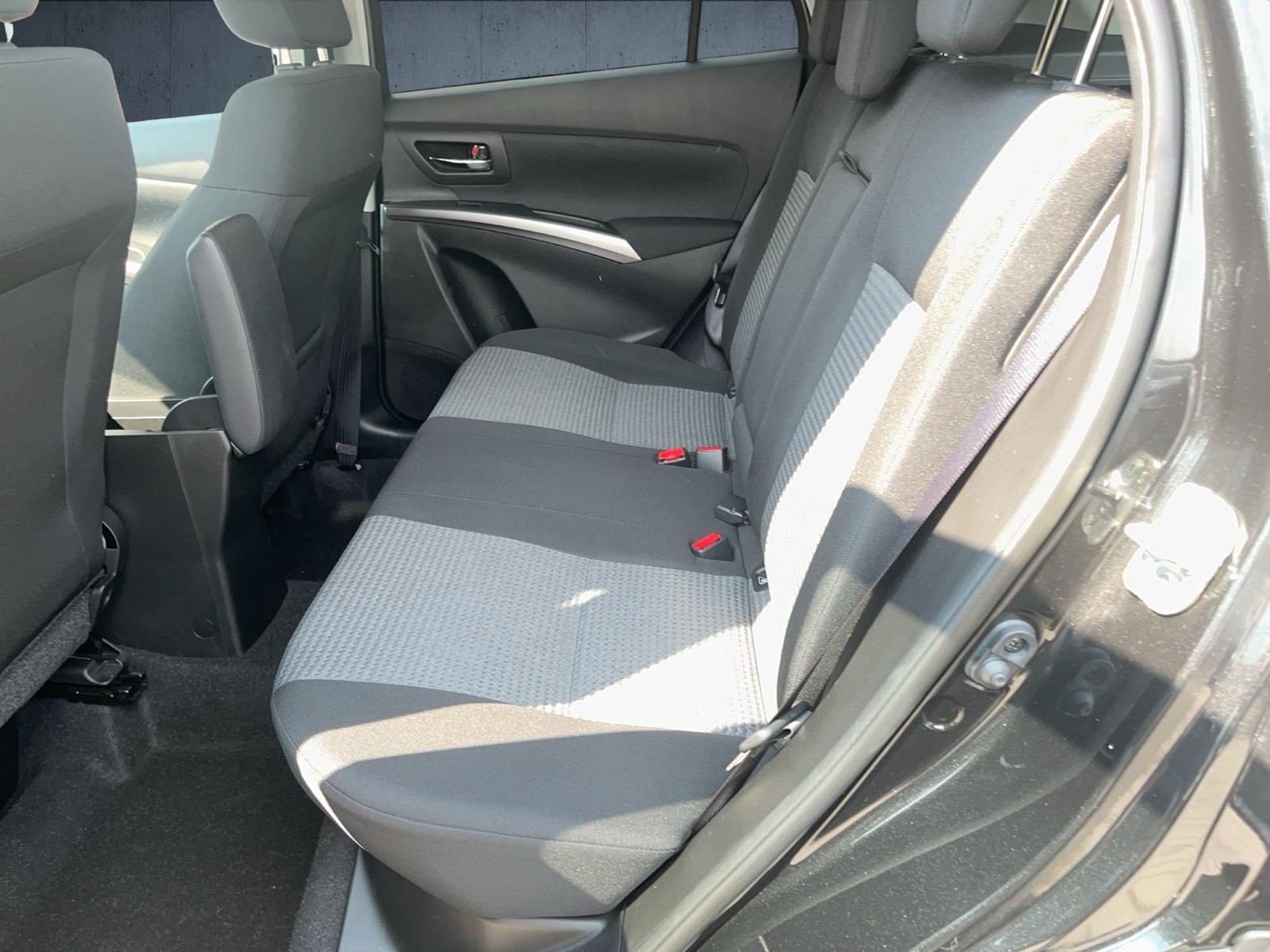 Suzuki SX4 S-Cross 1.4 DITC Hybrid Club R-Kamera LED
