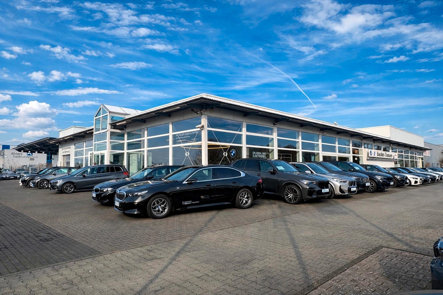 showroom-image-main