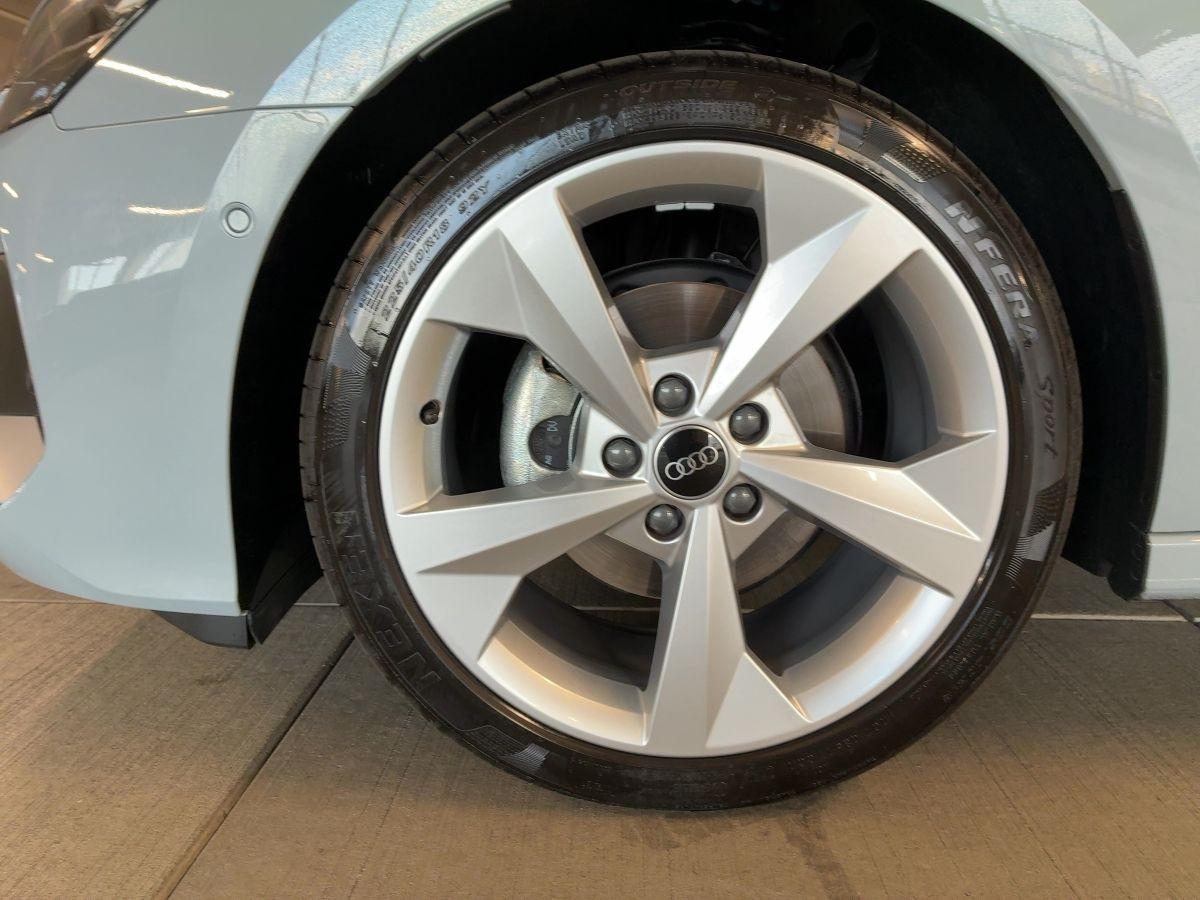 Audi A3 Sportback 30 TDI ADVANCED BUSINESS AHK*360°*S