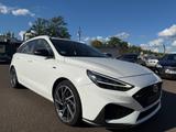 Hyundai i30 1.6 Crdi 7-DCT N-Line Mild-Hybrid Sport - Hyundai i30: Sport