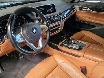 BMW 730 - 6