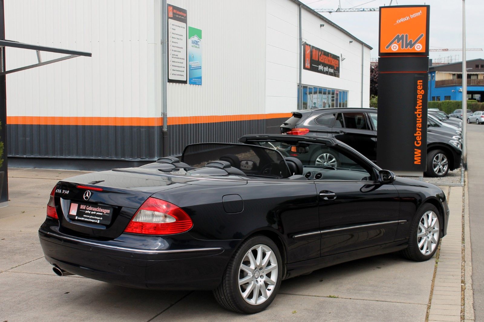 Fahrzeugabbildung Mercedes-Benz CLK 350 Cabrio Avantgarde Autom. Navi Temp. PDC