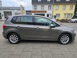Volkswagen Golf Sportsvan VII Lounge Navi +GARANTIE+ - VW Golf Sportsvan Gebrauchtwagen in Köln