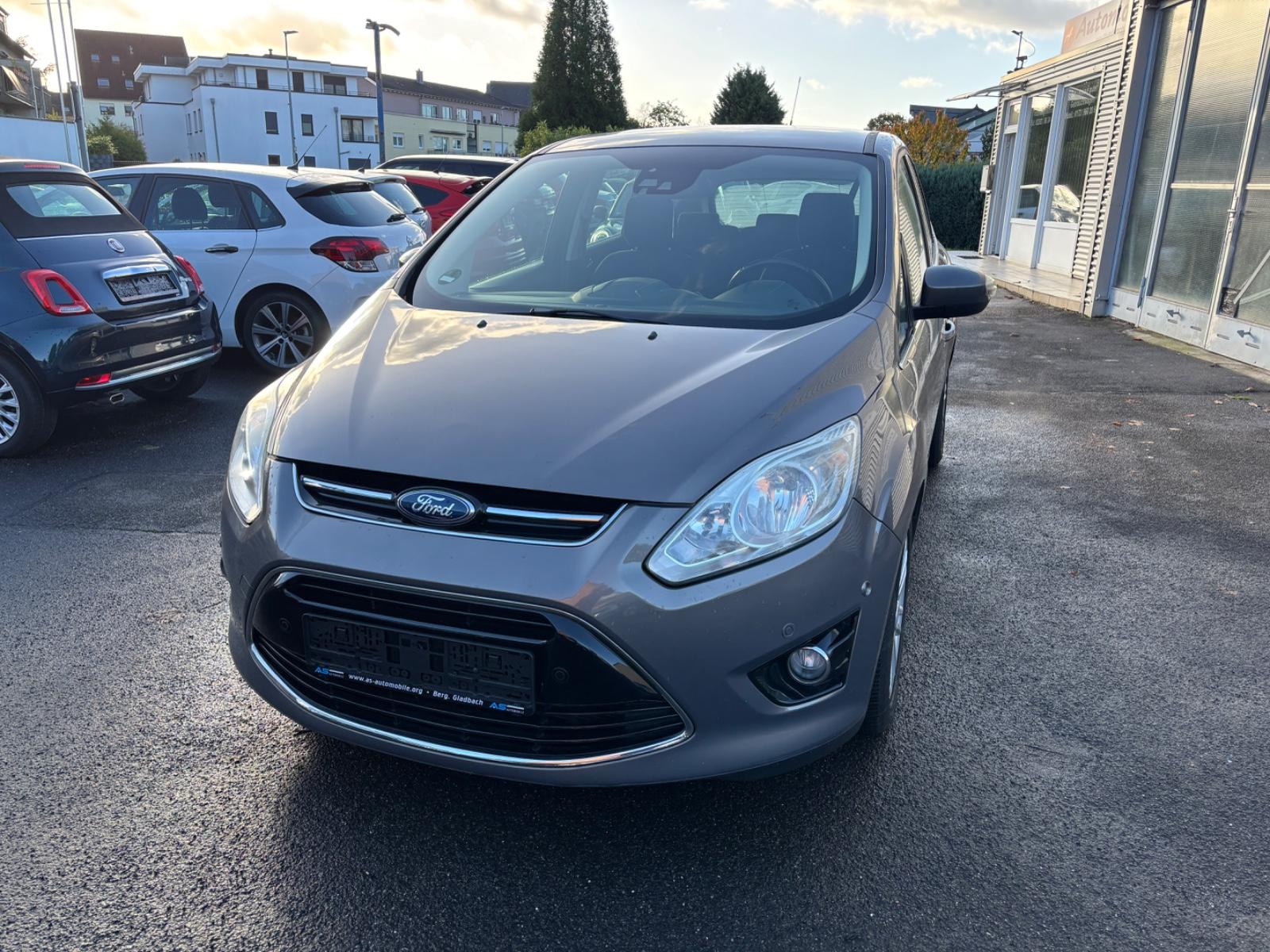 Ford C-MAX Titanium