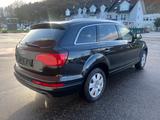Audi Q7 3.0 TDI quattro *7-SITZER*XENON*PANO*FACELIFT - Audi Q7 aus 2012