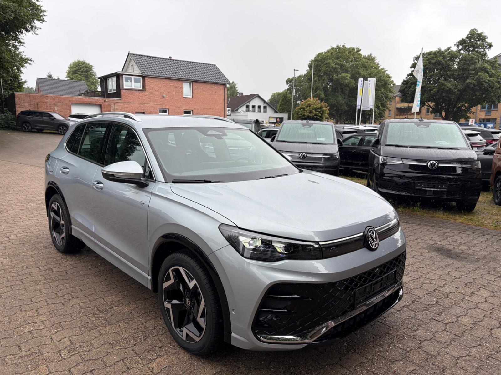 Volkswagen Tiguan 1.5eTSI R-Line IQ Light Head Up 360° AHK