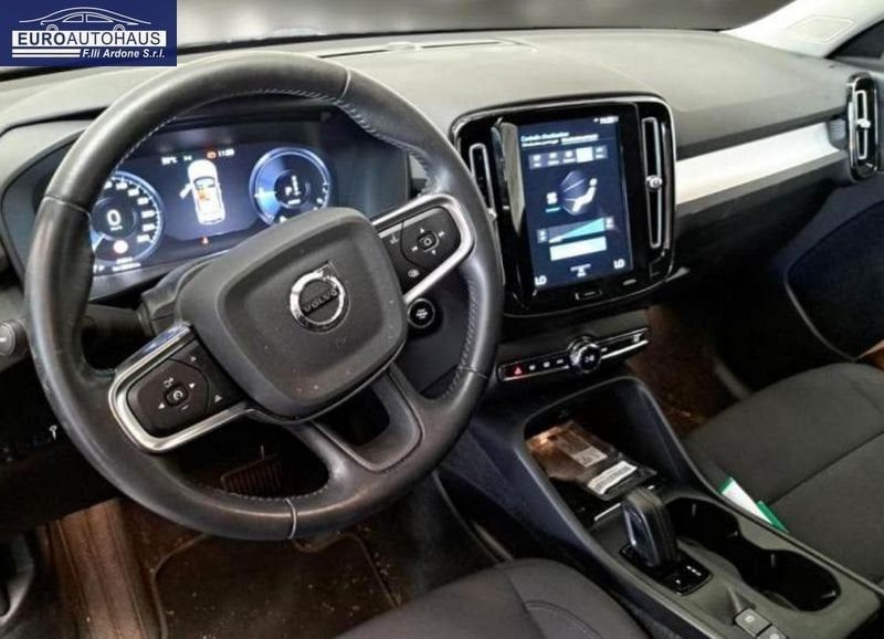Volvo XC40 Recharge T4 Plug-in Hybrid auto Recha imagem 3